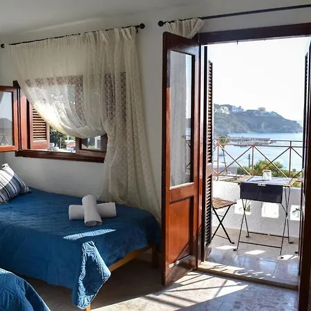 Celeste House Holiday home *